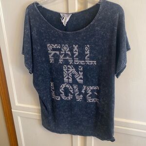 PPLA Women’s Oversized T-Shirt “Fall in Love” Size Small Gray